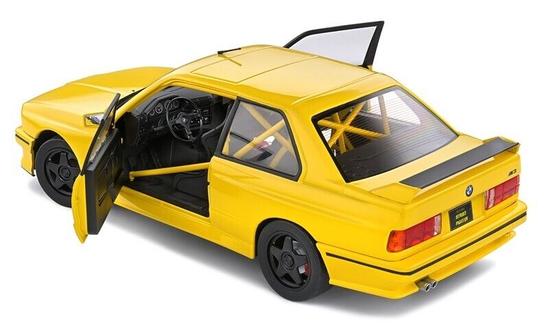 MINIATURE BMW E30 M3