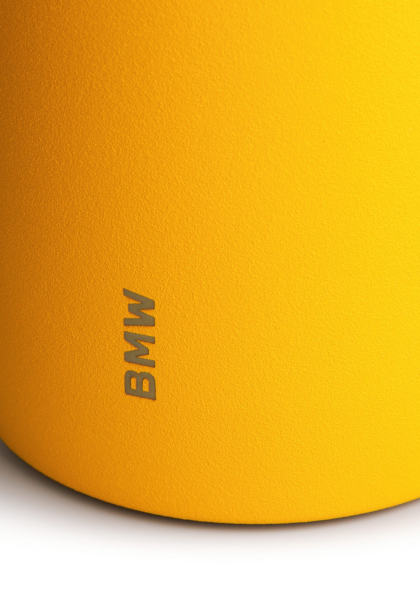 BMW THERMO MUG PUSH